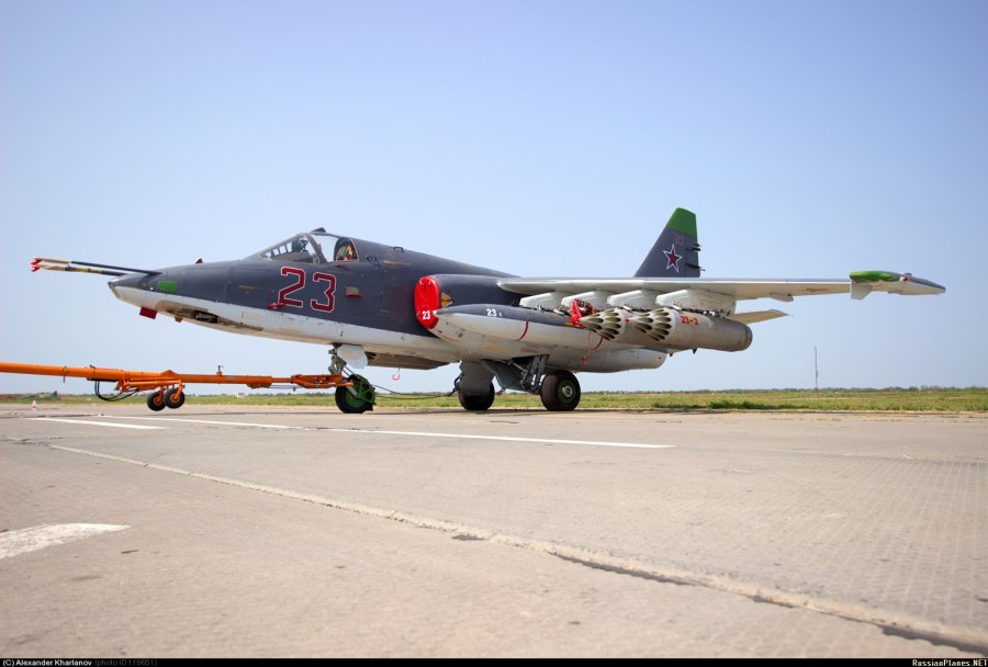 Штурмовик Су-25 Грач