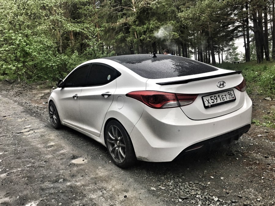 Hyundai Elantra (Avante)