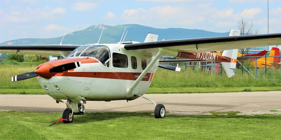 Cessna 336