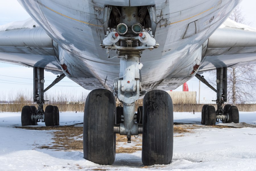 Ил 62 шасси