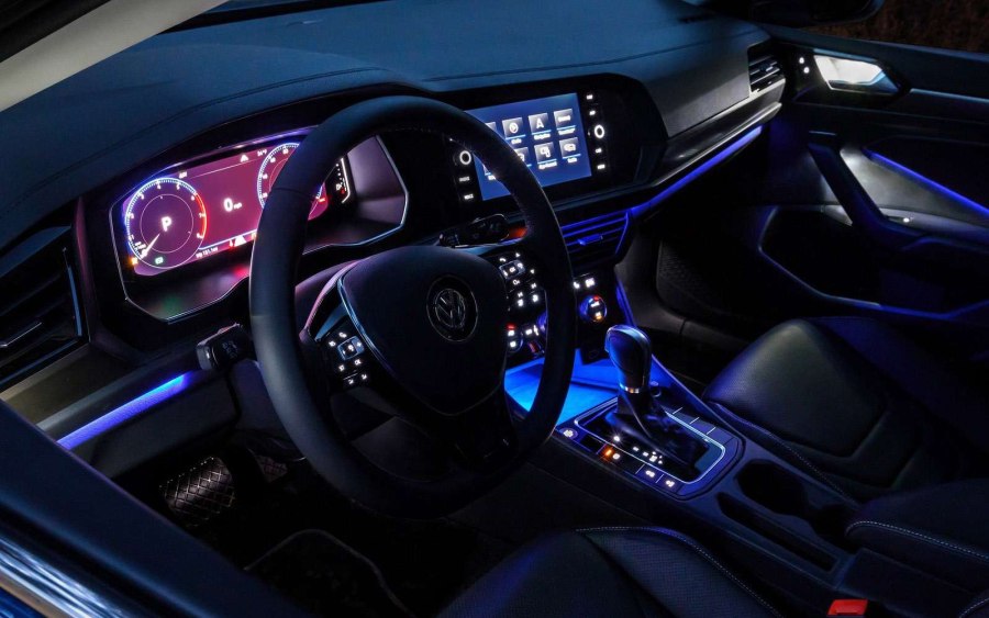 Audi e-tron 2020 салон