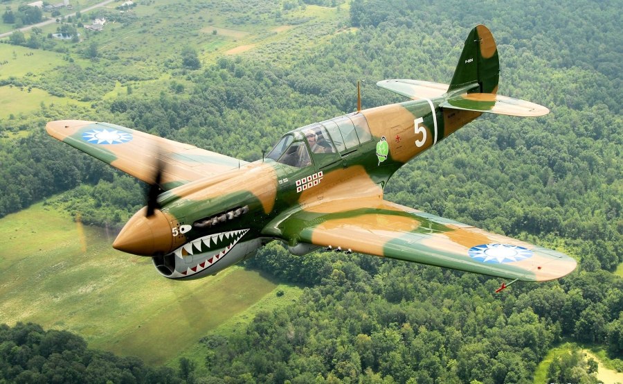 Самолет Curtiss p-40