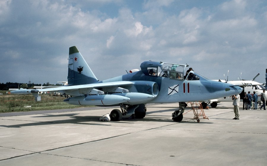 А-10 Тандерболт и Су 25