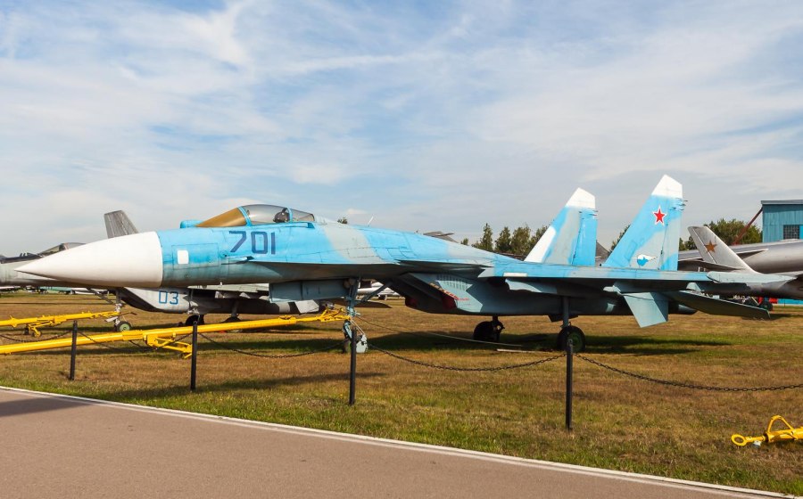 Су-34 сверхзвуковой самолёт
