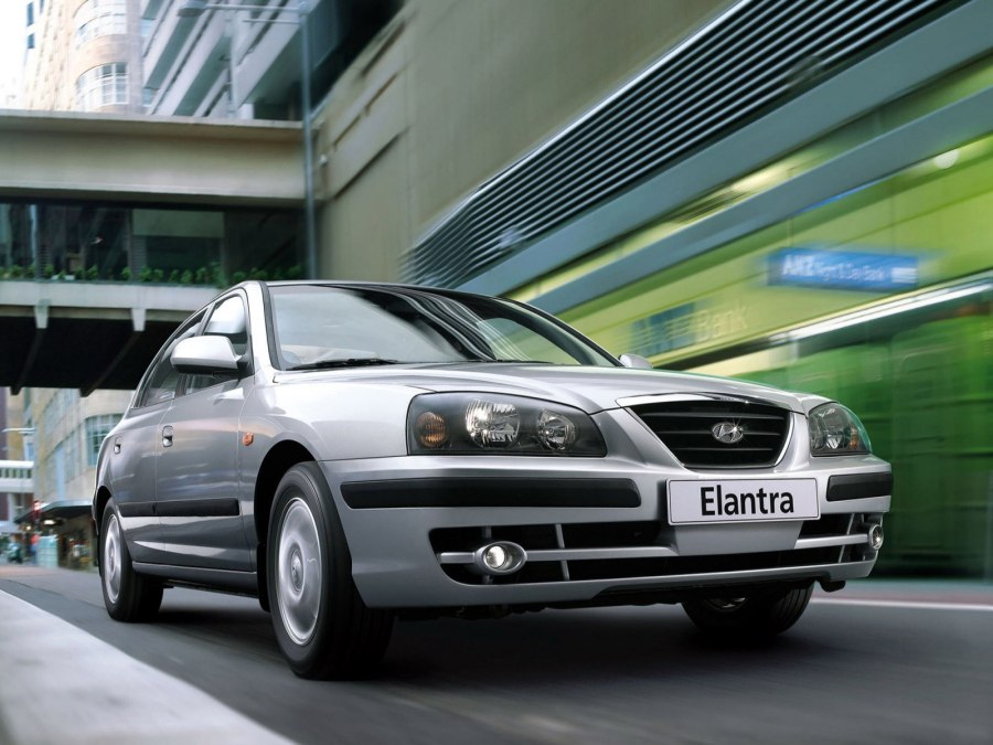 Hyundai Elantra XD 2006 салон