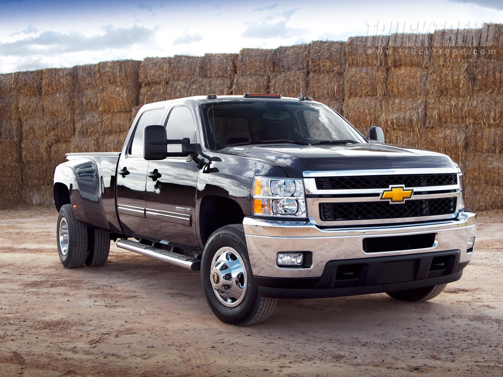 Пикапы Chevrolet Silverado 2014