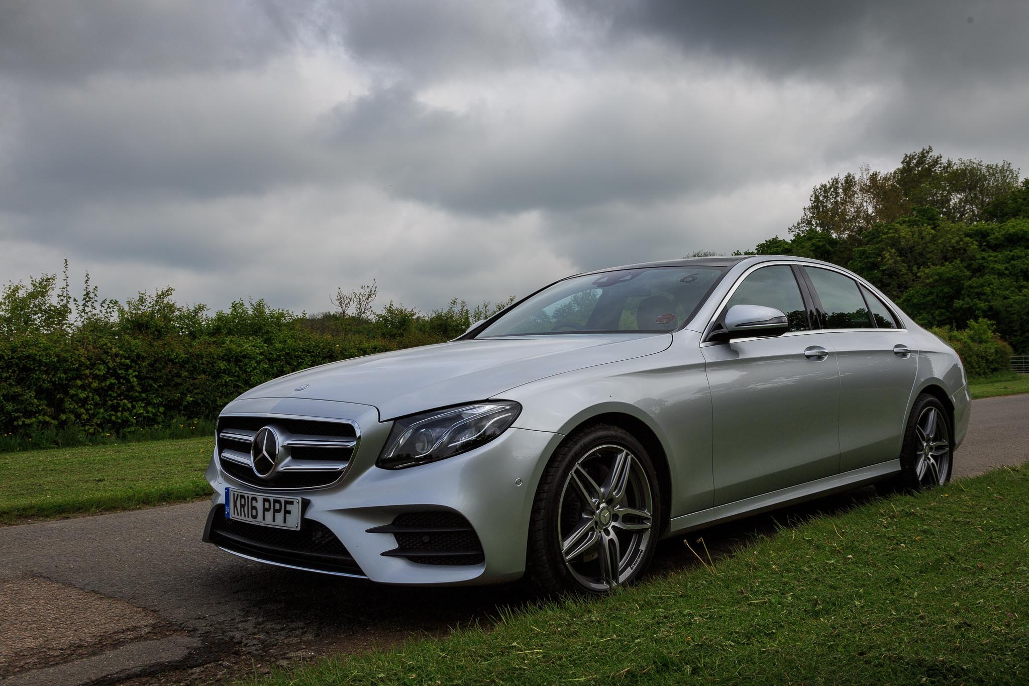 Мерседес е220 - фото и картинки на рабочий стол