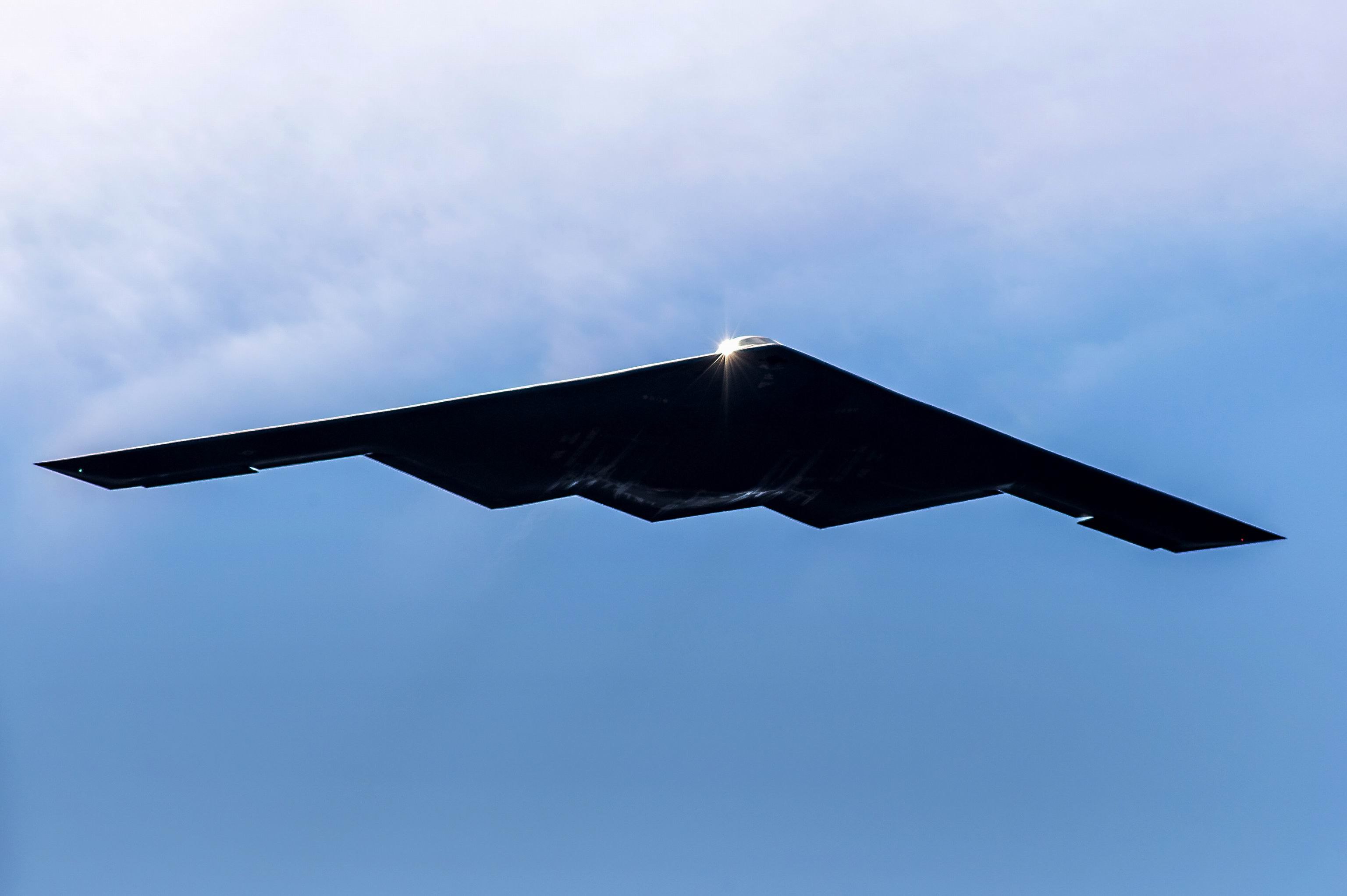 B 2 Spirit Stealth Bomber