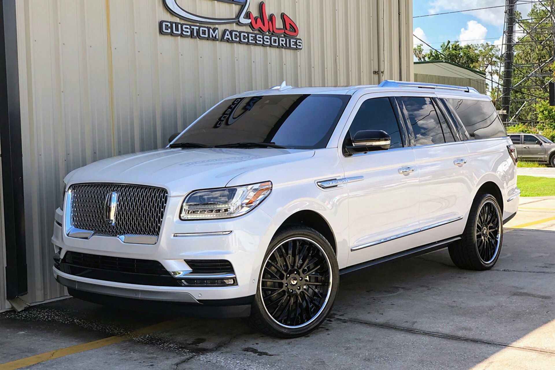 Lincoln Navigator 4