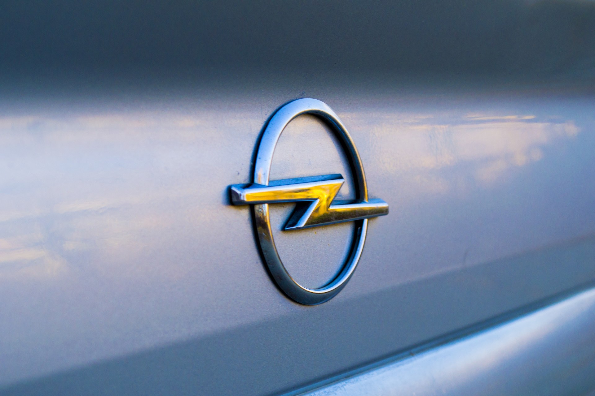 Opel logo vector