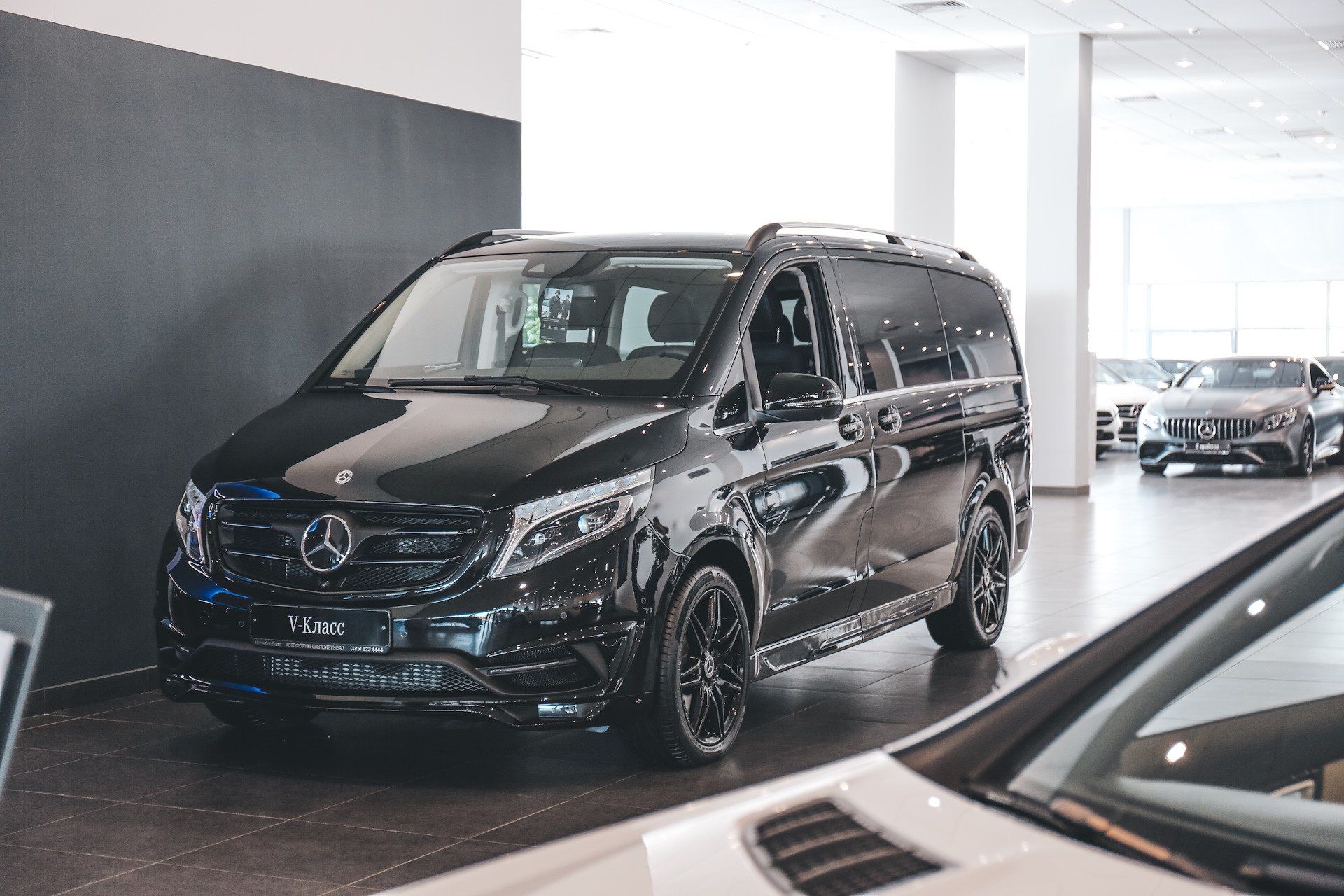 Mercedes Benz v class 2021 года фото