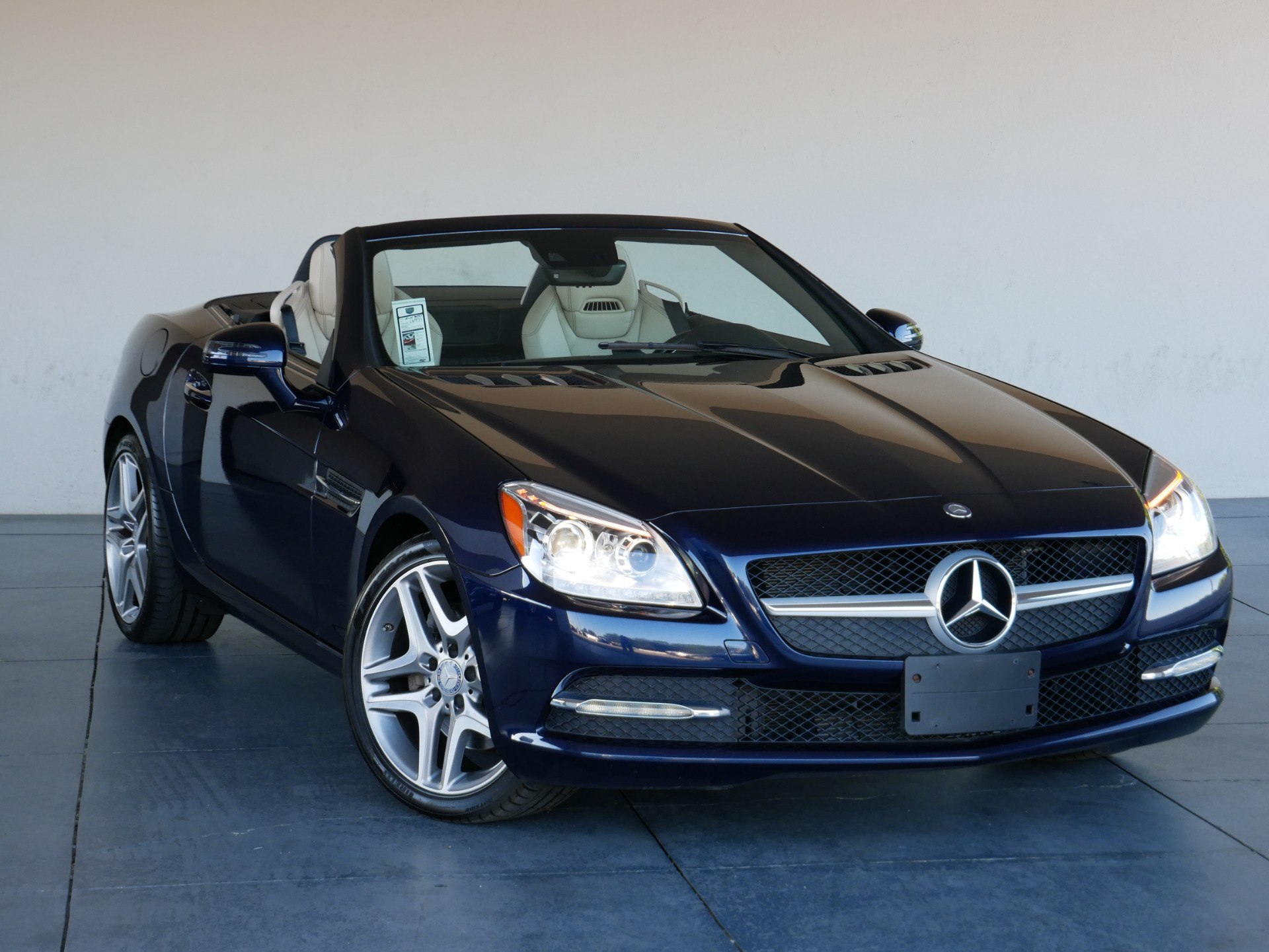 Mercedes Benz SLK 300