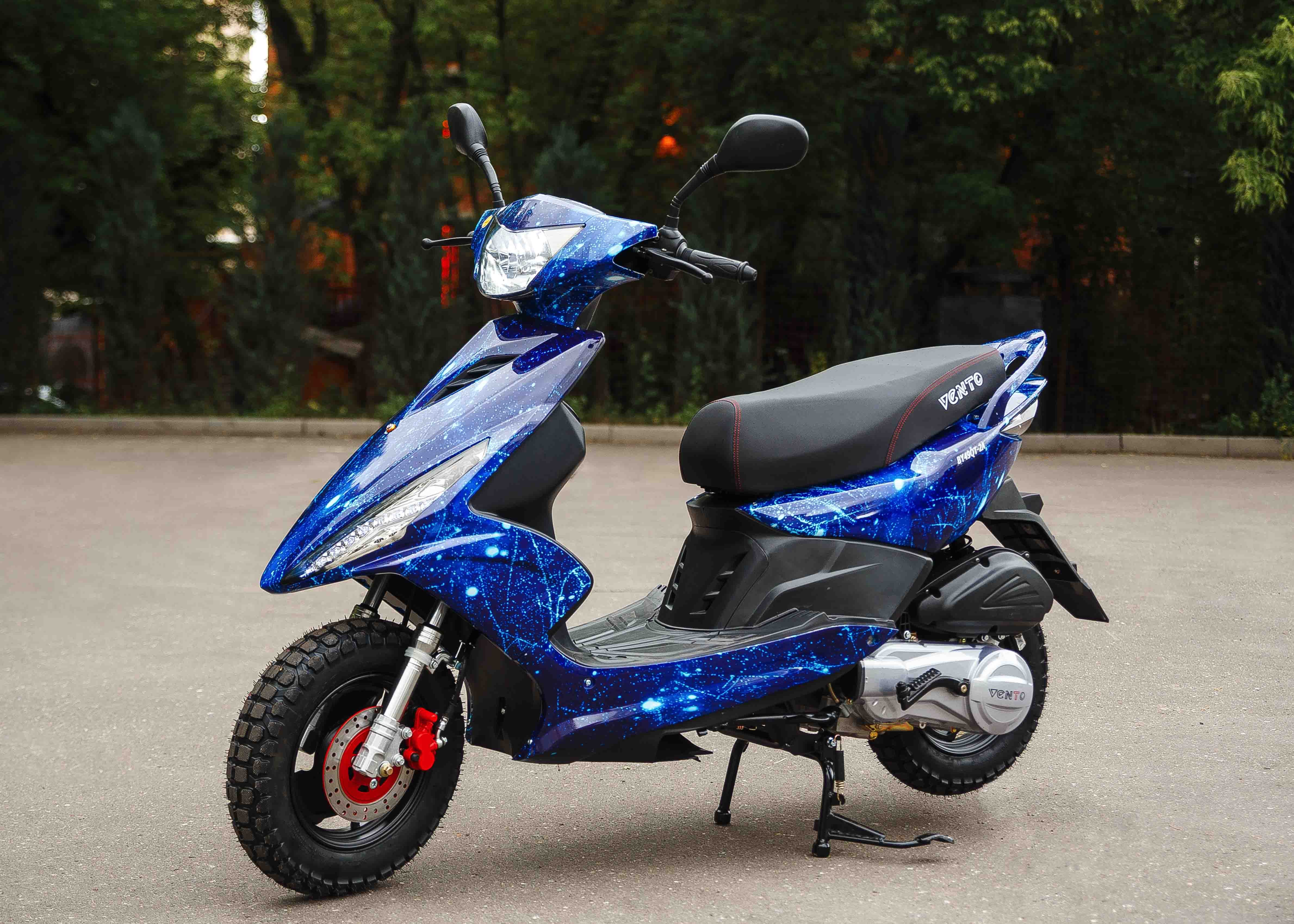 Скутер корса 150 кубов. Скутер Vento Corso 150 (50cc). Скутер Vento Sorrento 50cc.