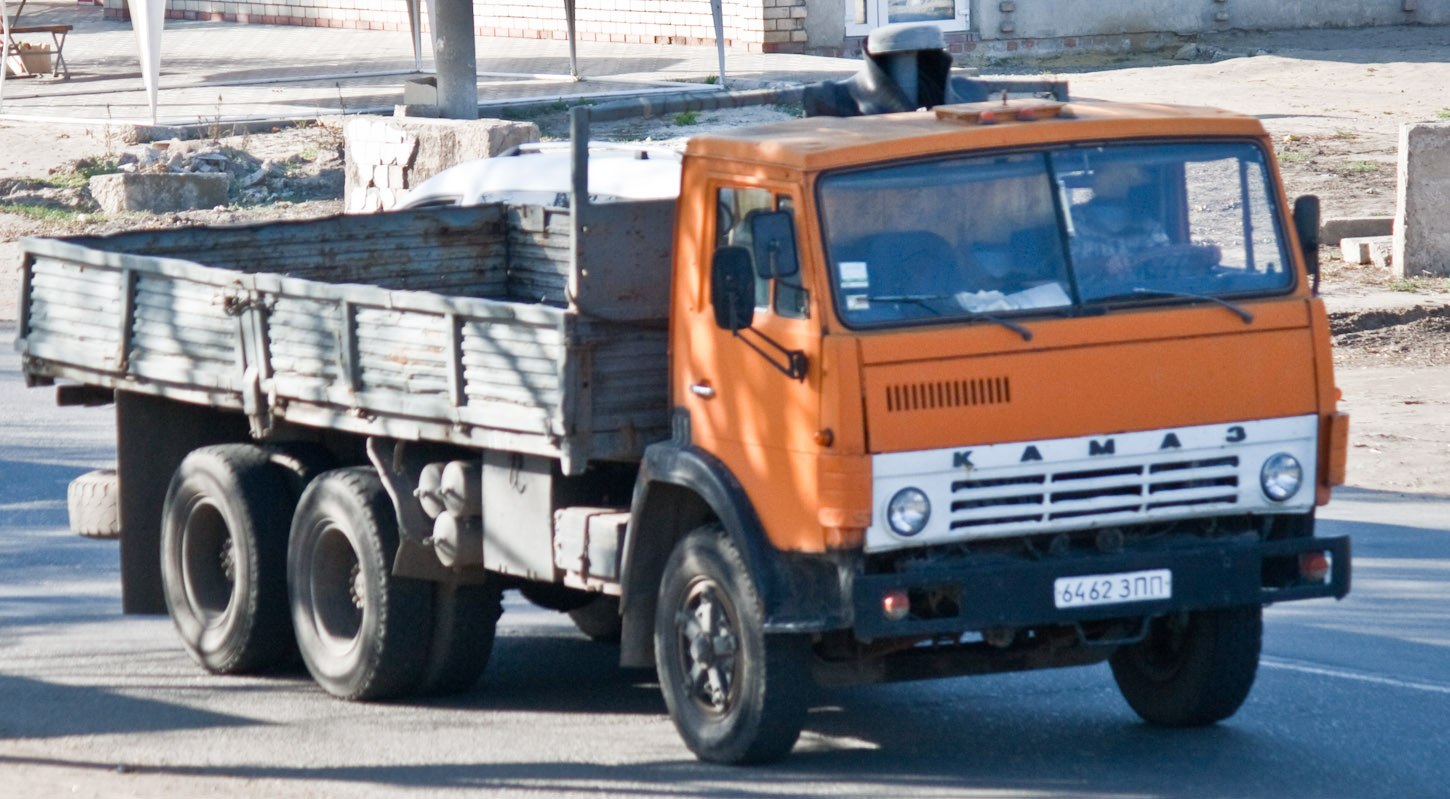 Камаз 5320 бортовой. КАМАЗ Советский 5320. КАМАЗ 5320 1976. КАМАЗ бортовой старый 5320.