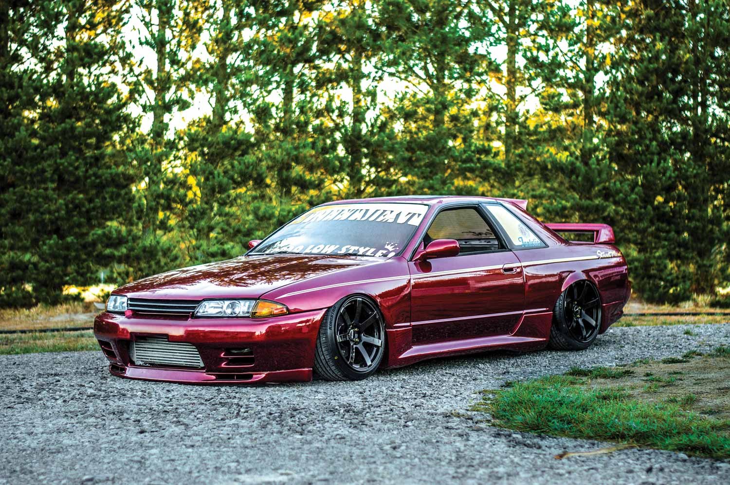 Р 32. Nissan Skyline r32. Ниссан Скайлайн ГТР 32. Nissan Skyline GTR r32 красный. Nissan Skyline r32 tuned.