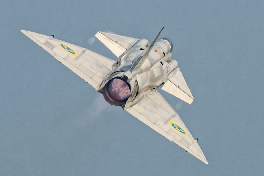 Сааб-37 Вигген истребитель