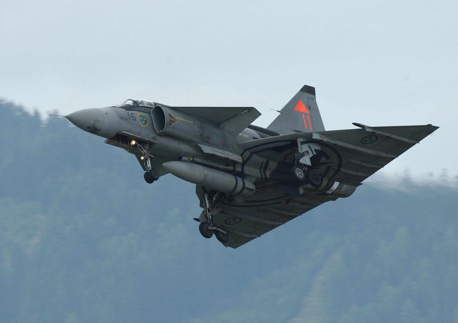 Сааб j-37 Вигген