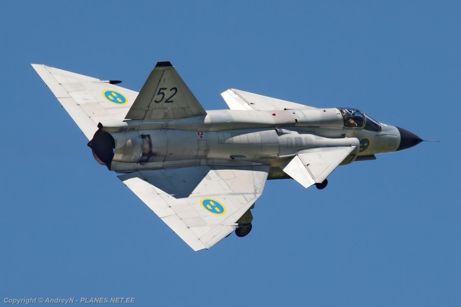 Фон с истребителем Viggen