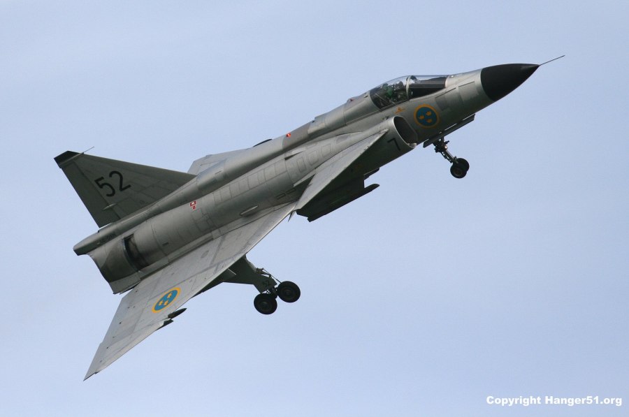 Шведский истребитель Saab Viggen