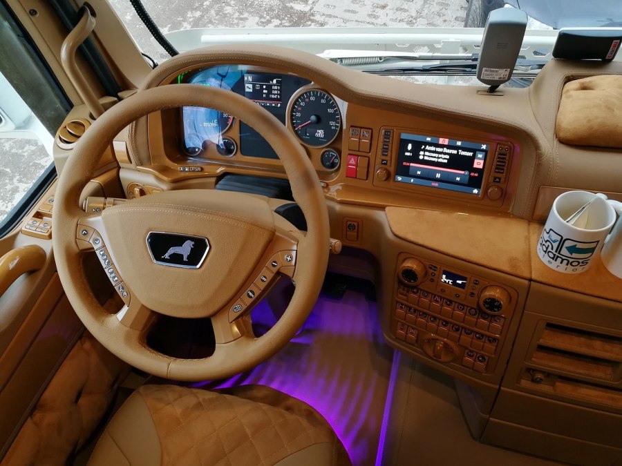 DAF XF 105 Tuning салона