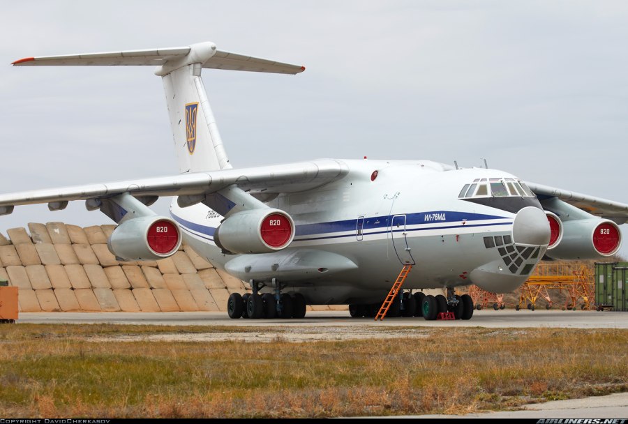 Ил-76 багажник