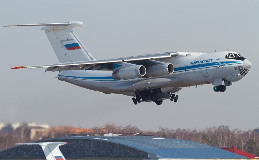 Ил-76 пассажирский самолёт