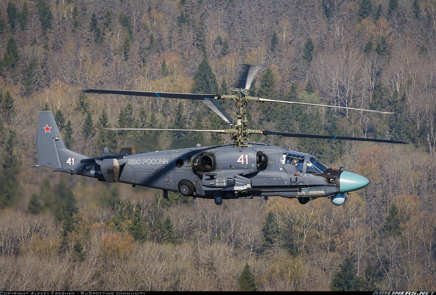 Ah-1z Viper 1/72 dm720012