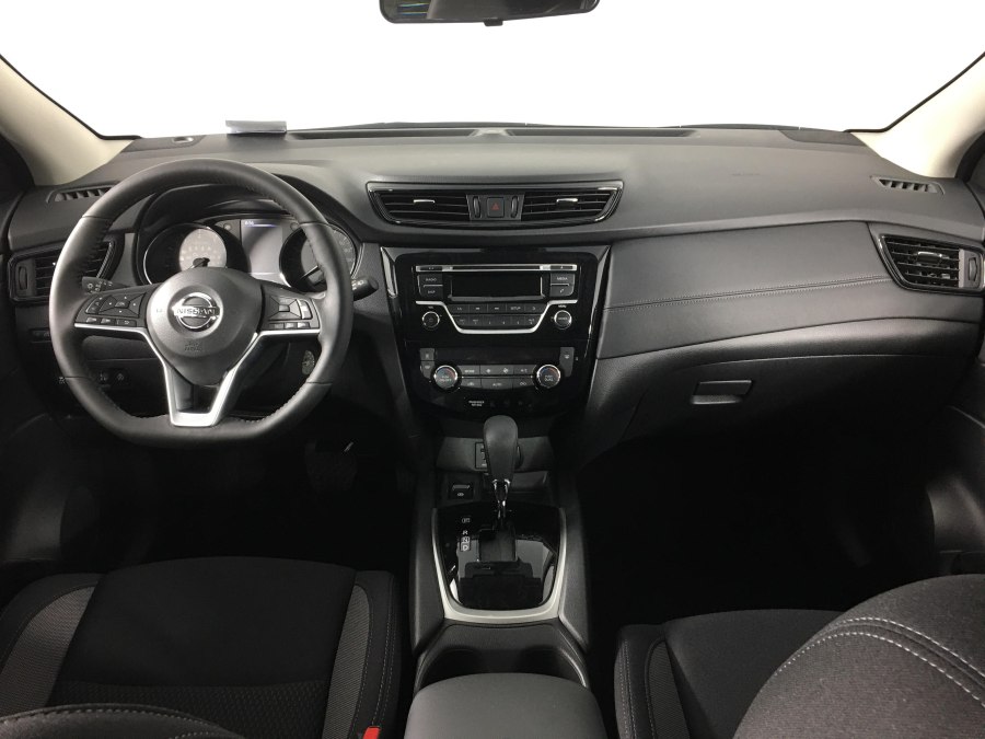 Nissan Qashqai 2021 se салон