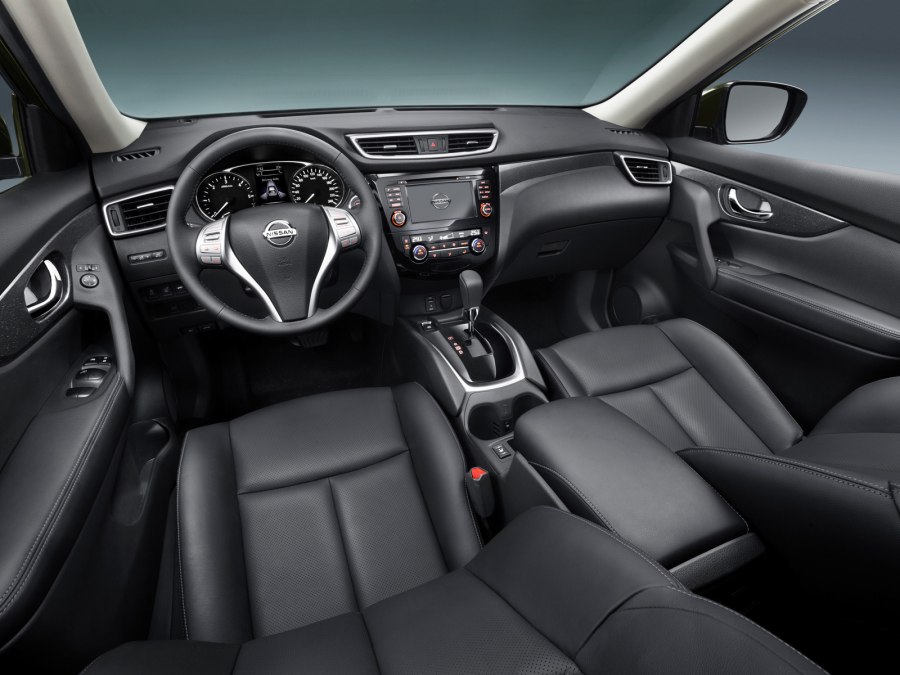Nissan Qashqai серый металлик