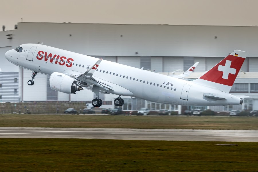 Швейцарские авиалинии a340