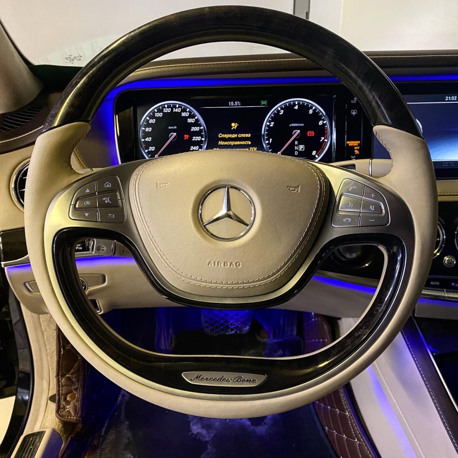 Руль Maybach v223