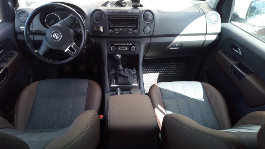 Volkswagen Амарок 2012 салон