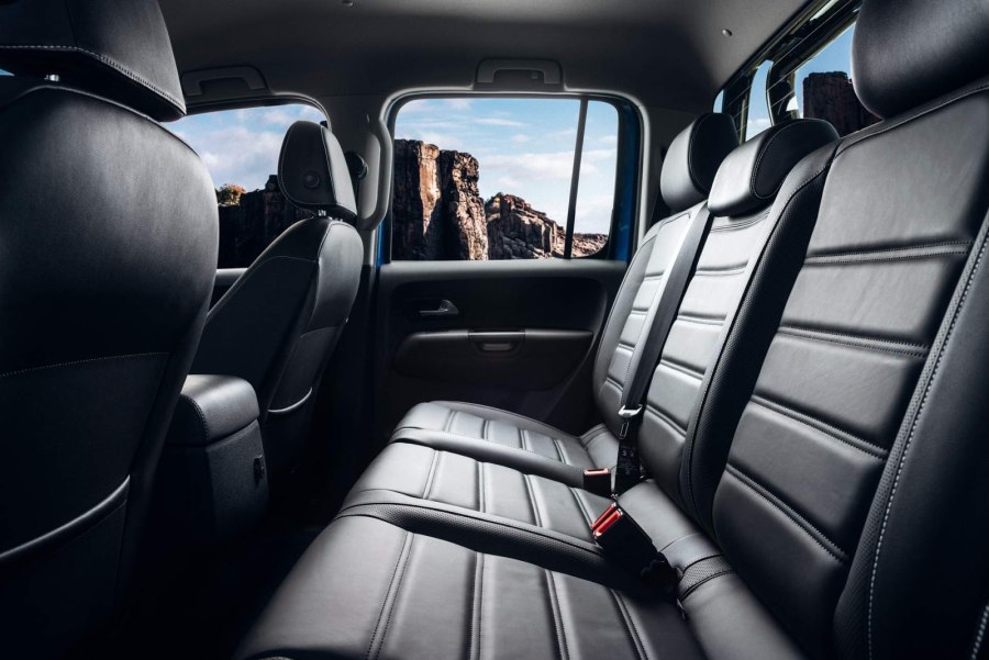 Volkswagen Amarok 2016 салон