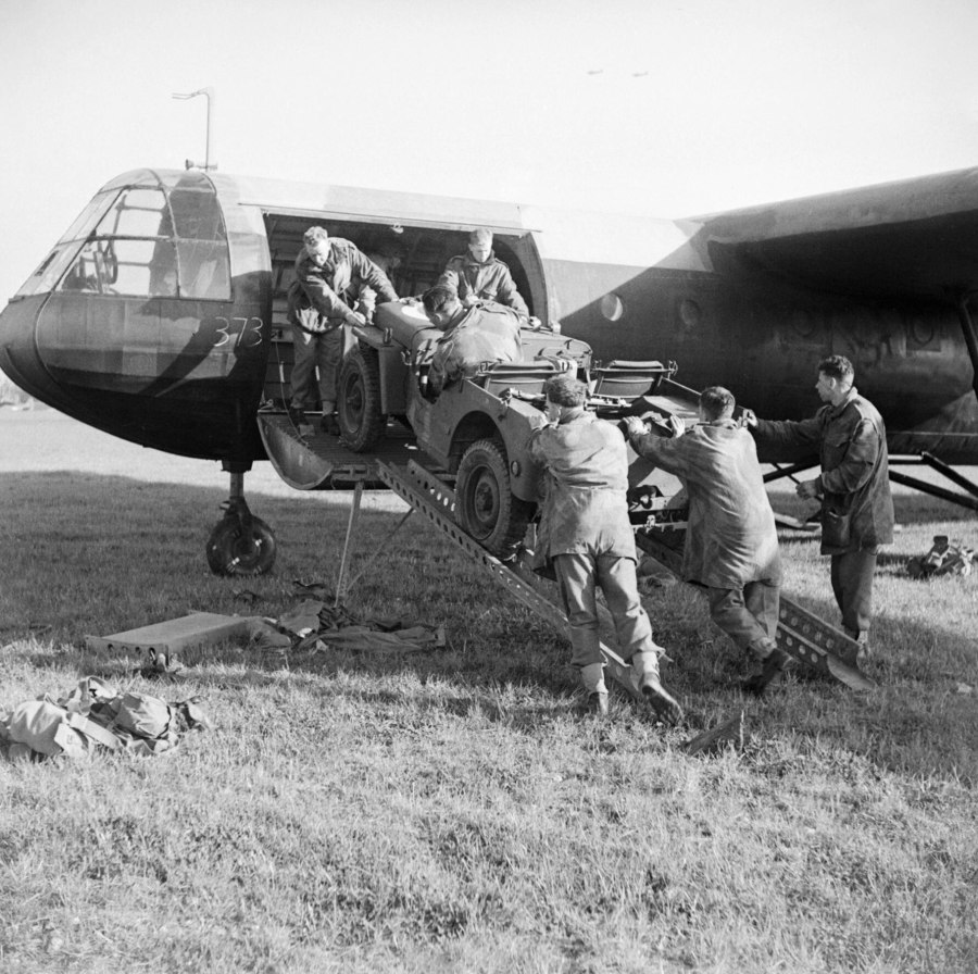 Десантный планер ц-25