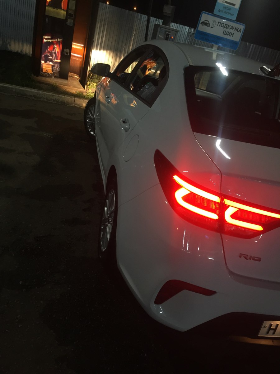 задние led фонари kia rio 4