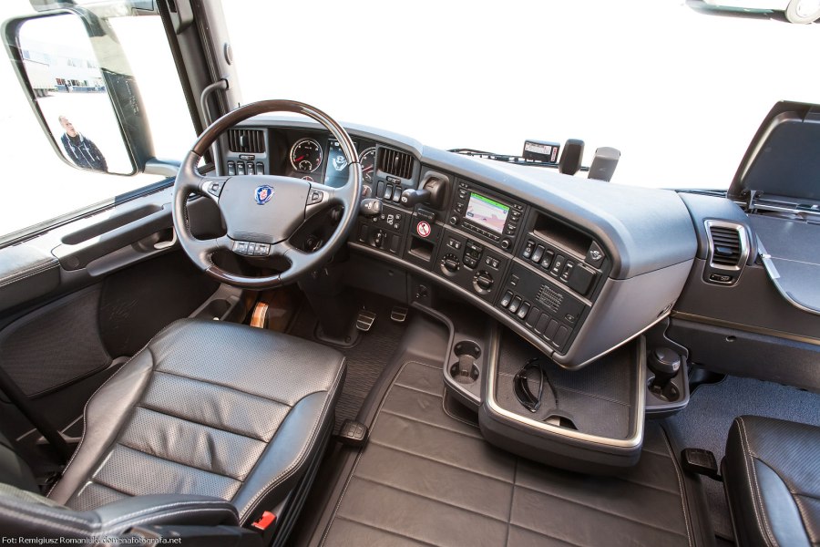 Скания r500 кабина