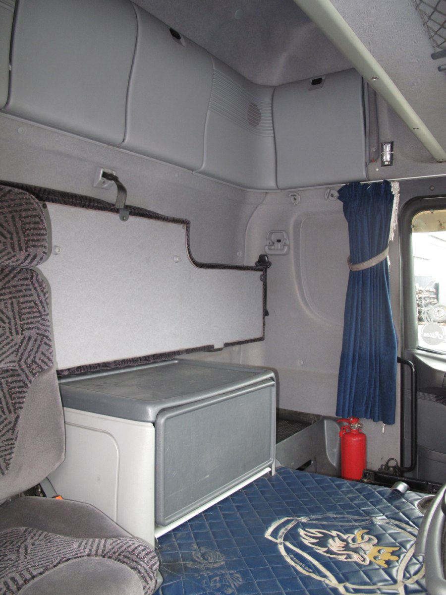 Scania 124 кабина