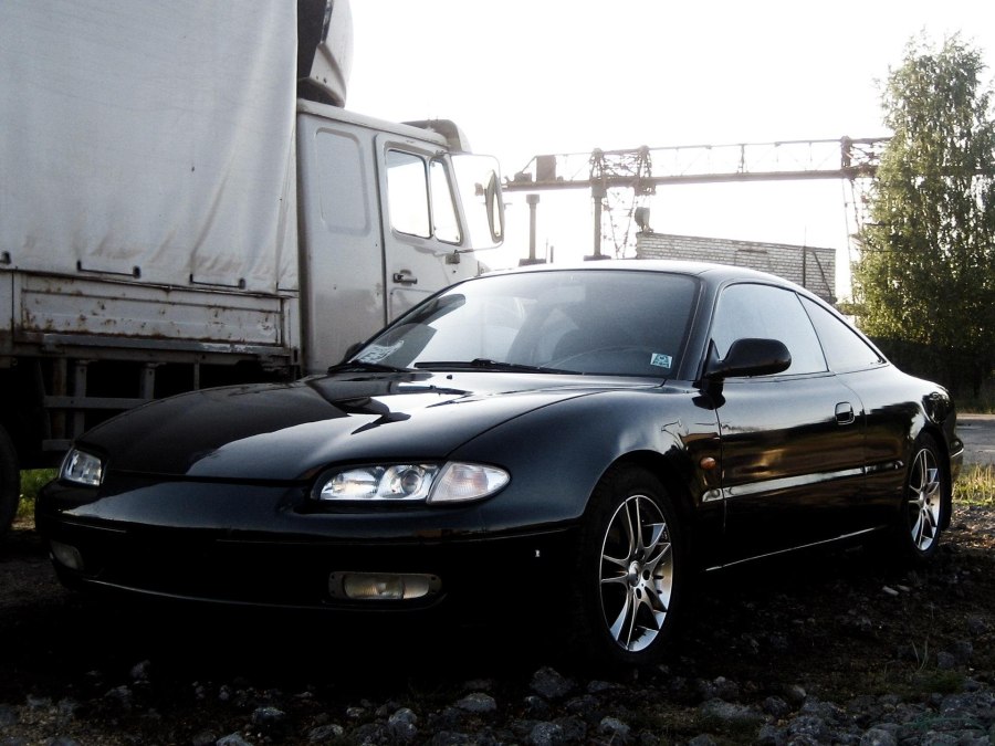 Mazda RX 6 1996