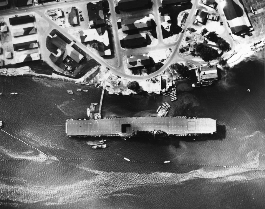 Авианосец Энтерпрайз 1944