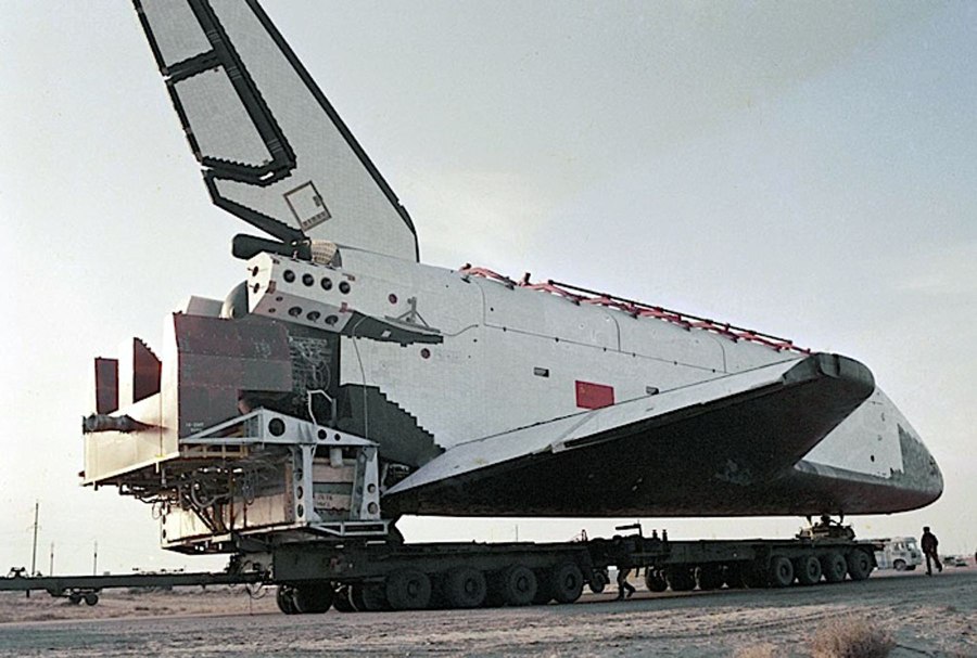 Буран космический корабль 2002