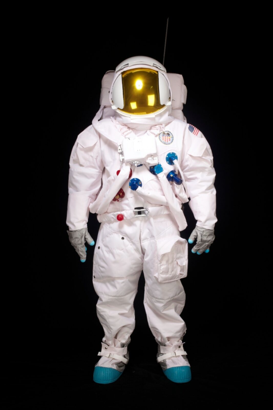 Скафандр Apollo a7l. Скафандр Аполлон 11. A7l spacesuit. Аполлон костюм 2022.