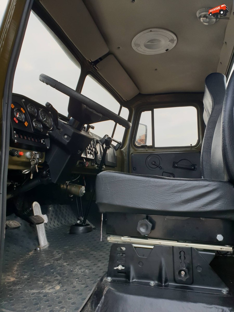 Кабина военного Урала 4320