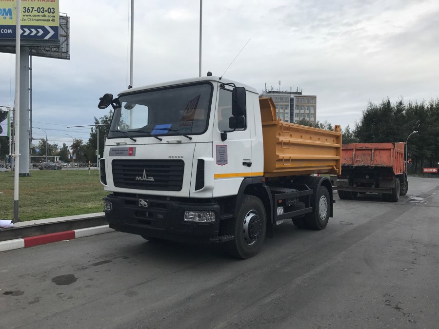 Самосвал МАЗ 5516 х5