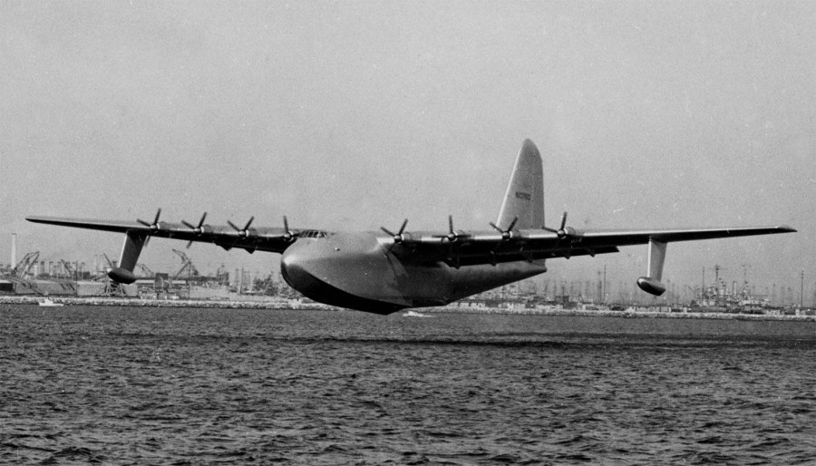 Летающая лодка Hughes h-4 Hercules