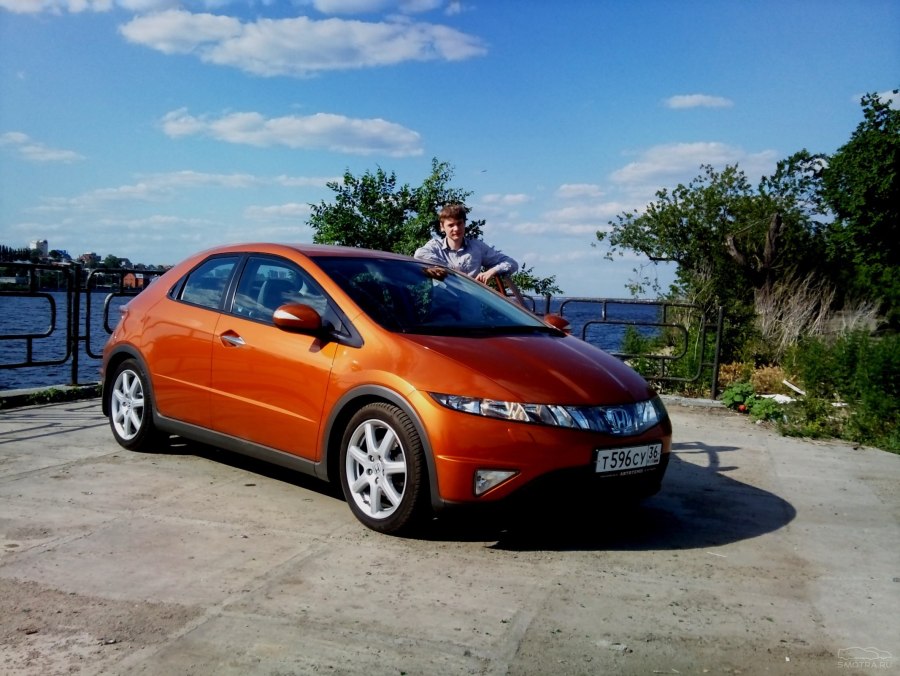 Honda Civic 5d 8g