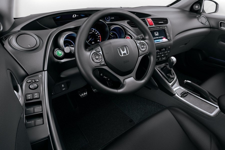 Honda Civic 5d 2013 салон