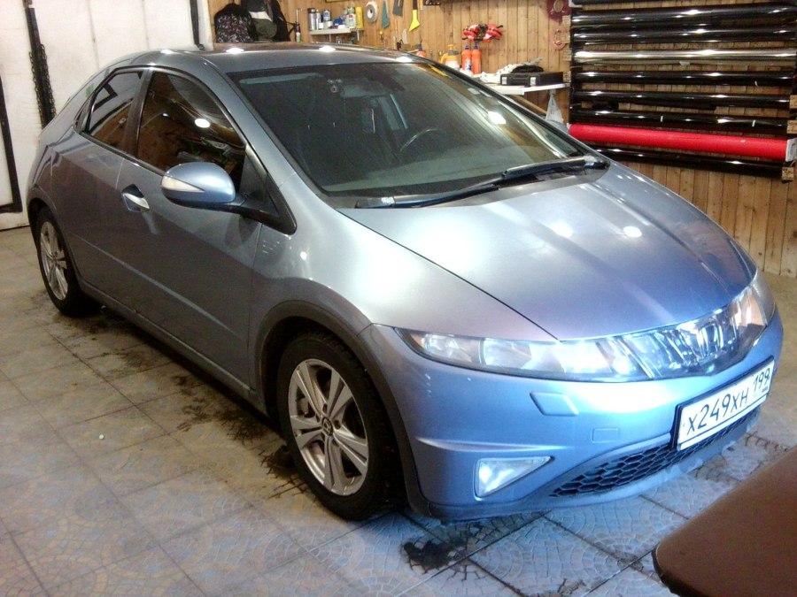 Honda Civic 5d 8g