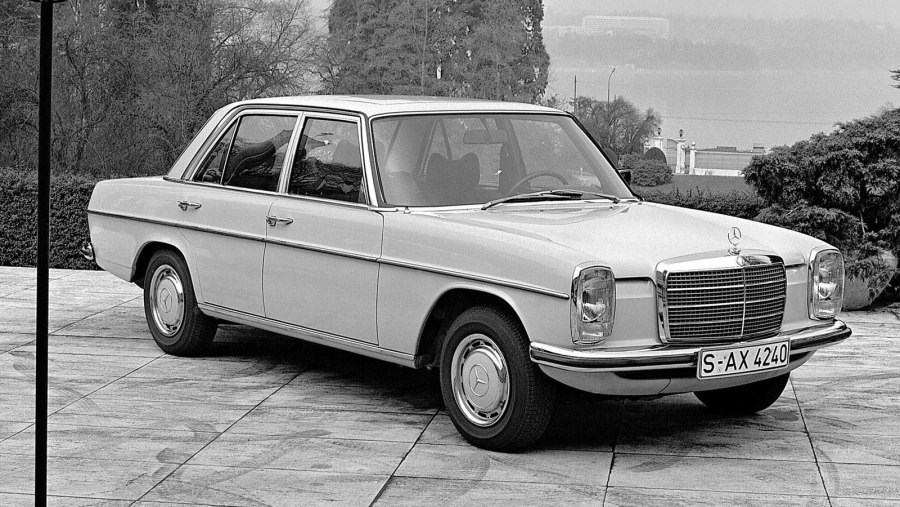 Мерседес 120