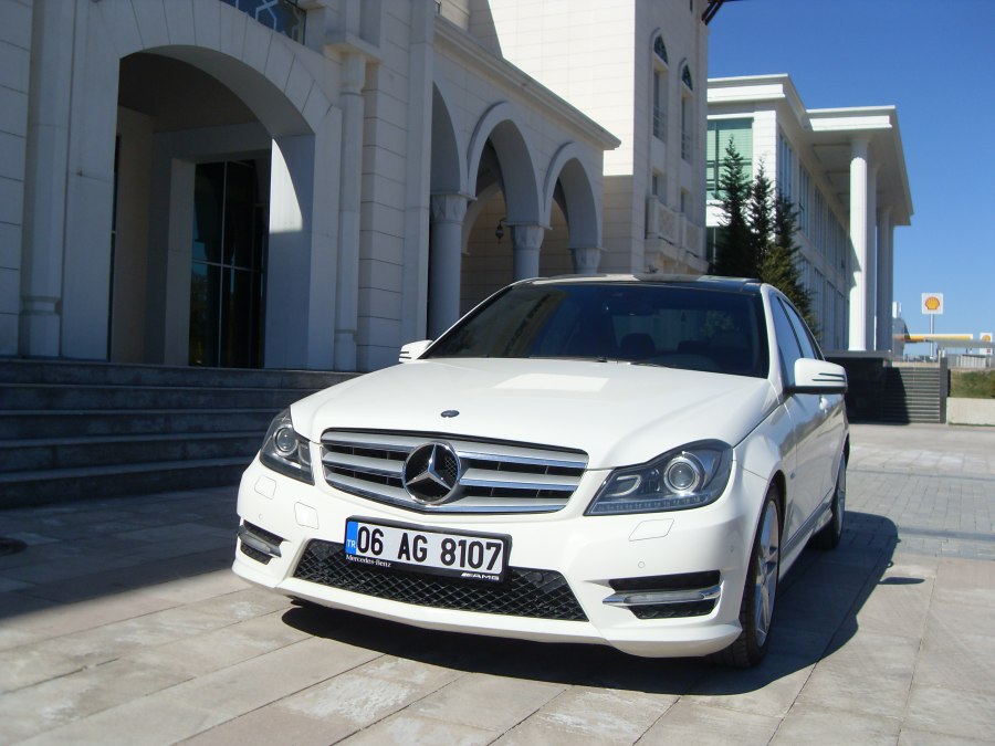 Mercedes-Benz w128
