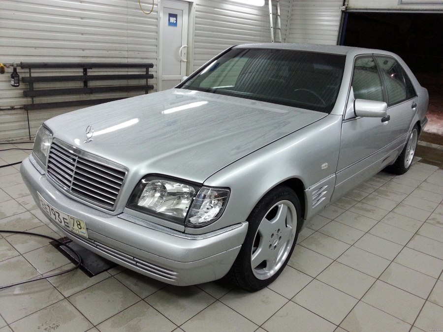 Mercedes w140 серебристый
